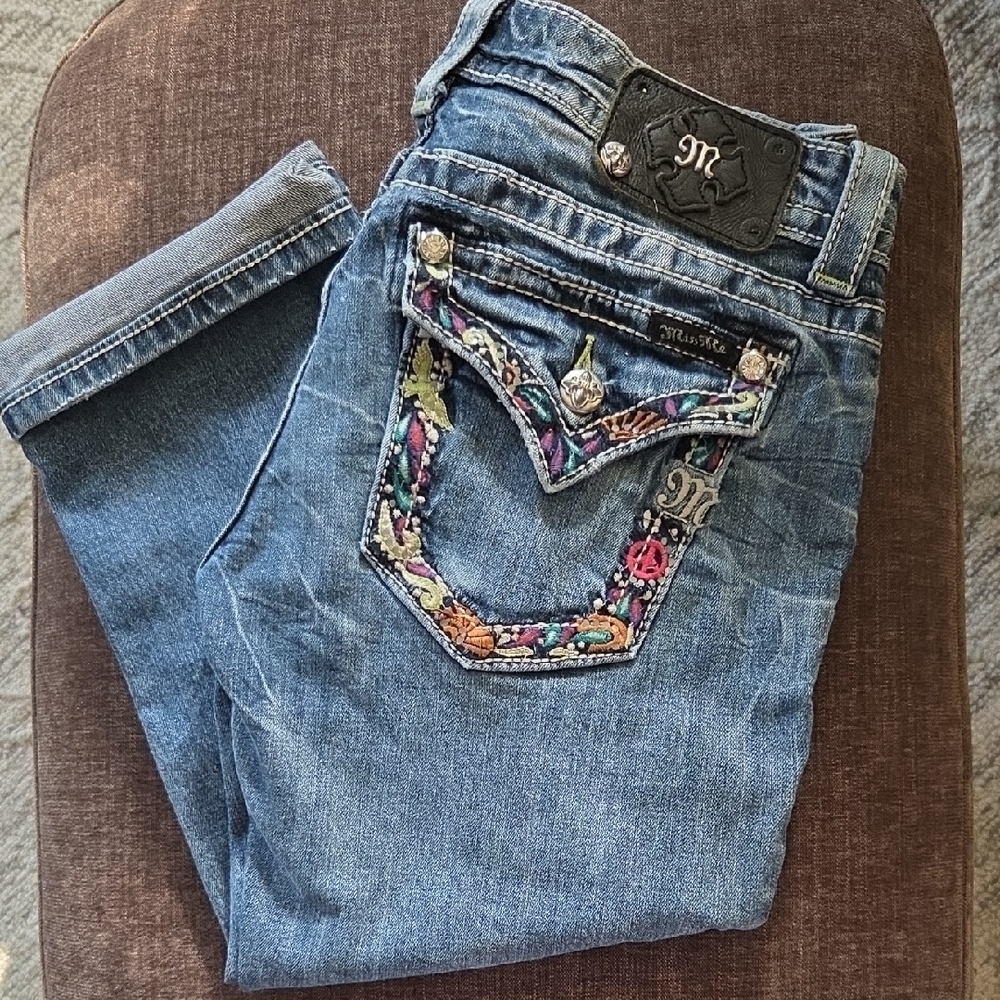 Miss Me Blue Denim Ankle Jeans with Multicolor Embroidered Pocket